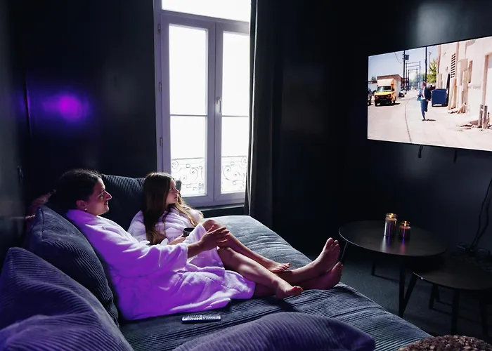 Dreamy Room - Evasion, Balneo & Cinema Prive